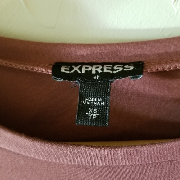 Express Tie Waist Rolled Short Sleeve Blouse - Picture 5 of 6